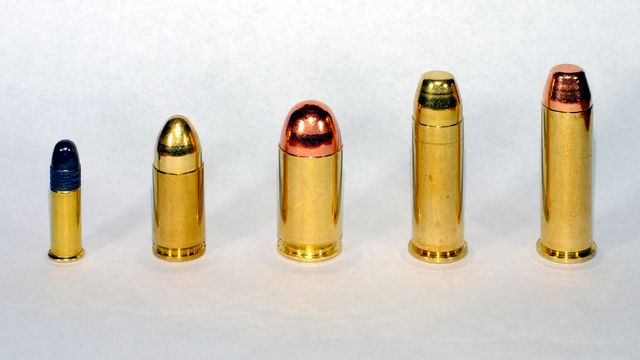 Naboje .22 LR, 9 mm Para, .45 Auto, .38 Special oraz .357 Magnum