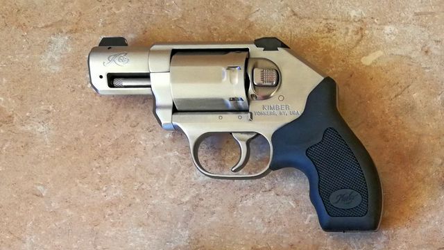Bezkurkowy rewolwer typu double action only: Kimber K6s .357 Magnum
